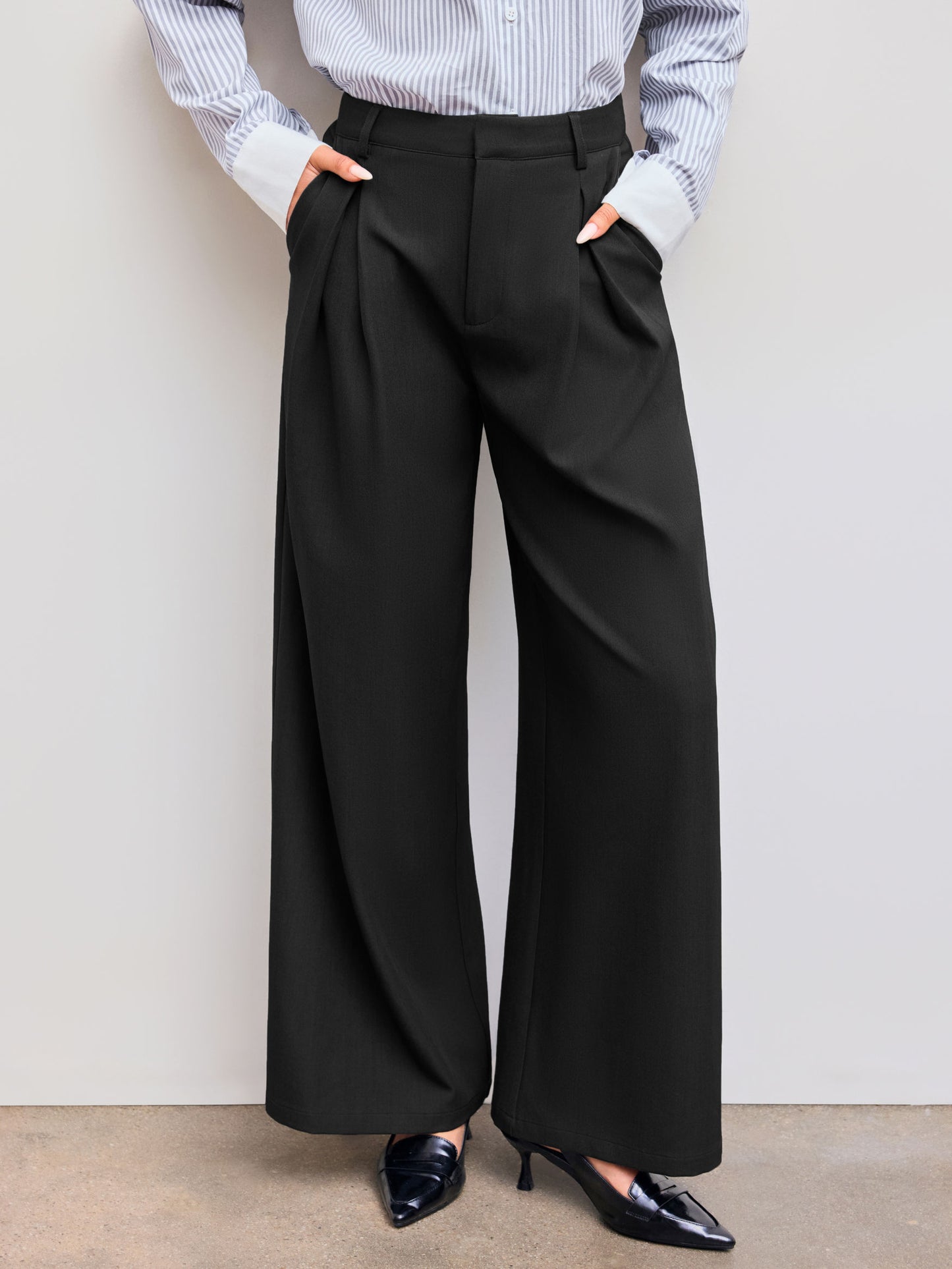 Mid Rise Straight Leg Pleated Trouser